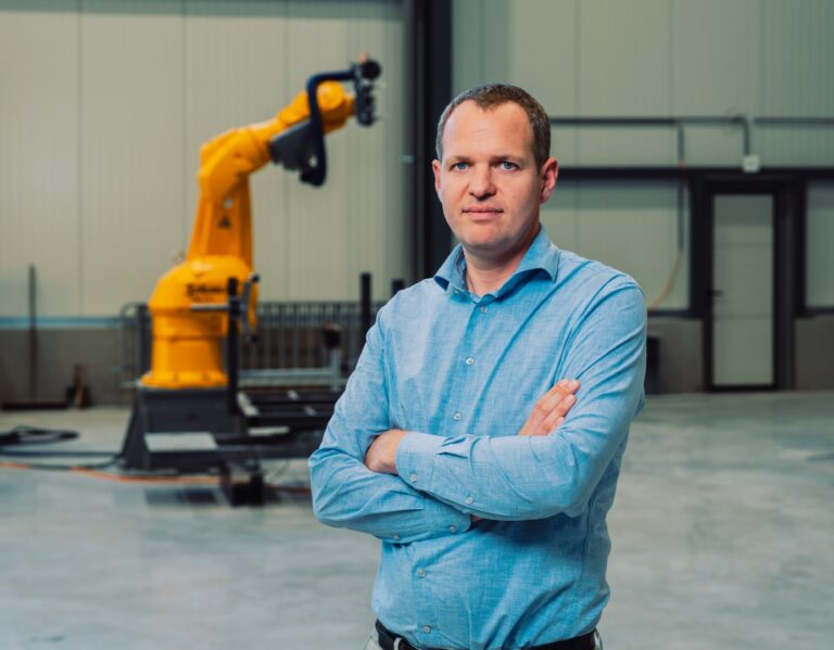 How CNC Solutions Turned ENCY, a Stäubli Robot, and a Beckhoff Controller into a Product