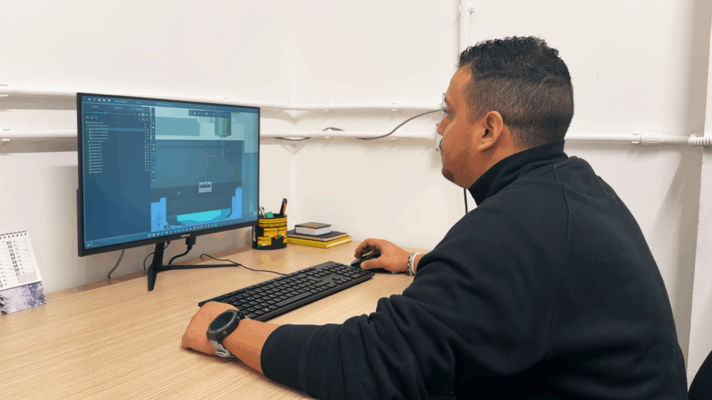 Dino Paoli uses ENCY to machine complex Hurricane wheel gun components for Formula 1